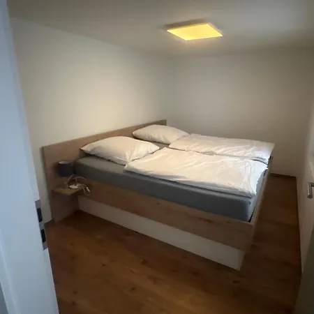 Gaestehaus Graupner-hainichen Apartamento *
